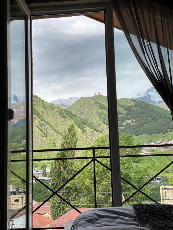 Uptown Boutique Kazbegi Hotel Buitenkant foto