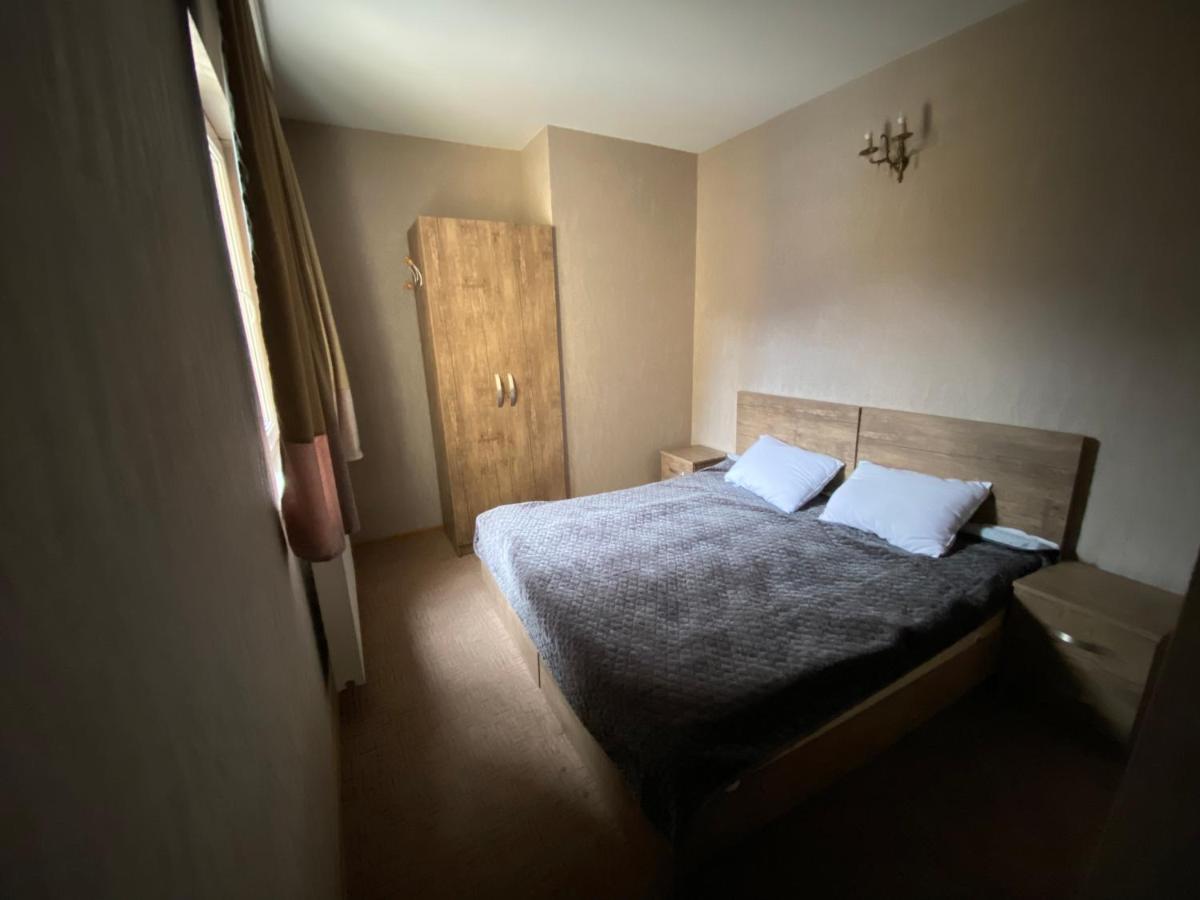 Uptown Boutique Kazbegi Hotel Buitenkant foto