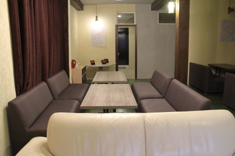 Uptown Boutique Kazbegi Hotel Buitenkant foto